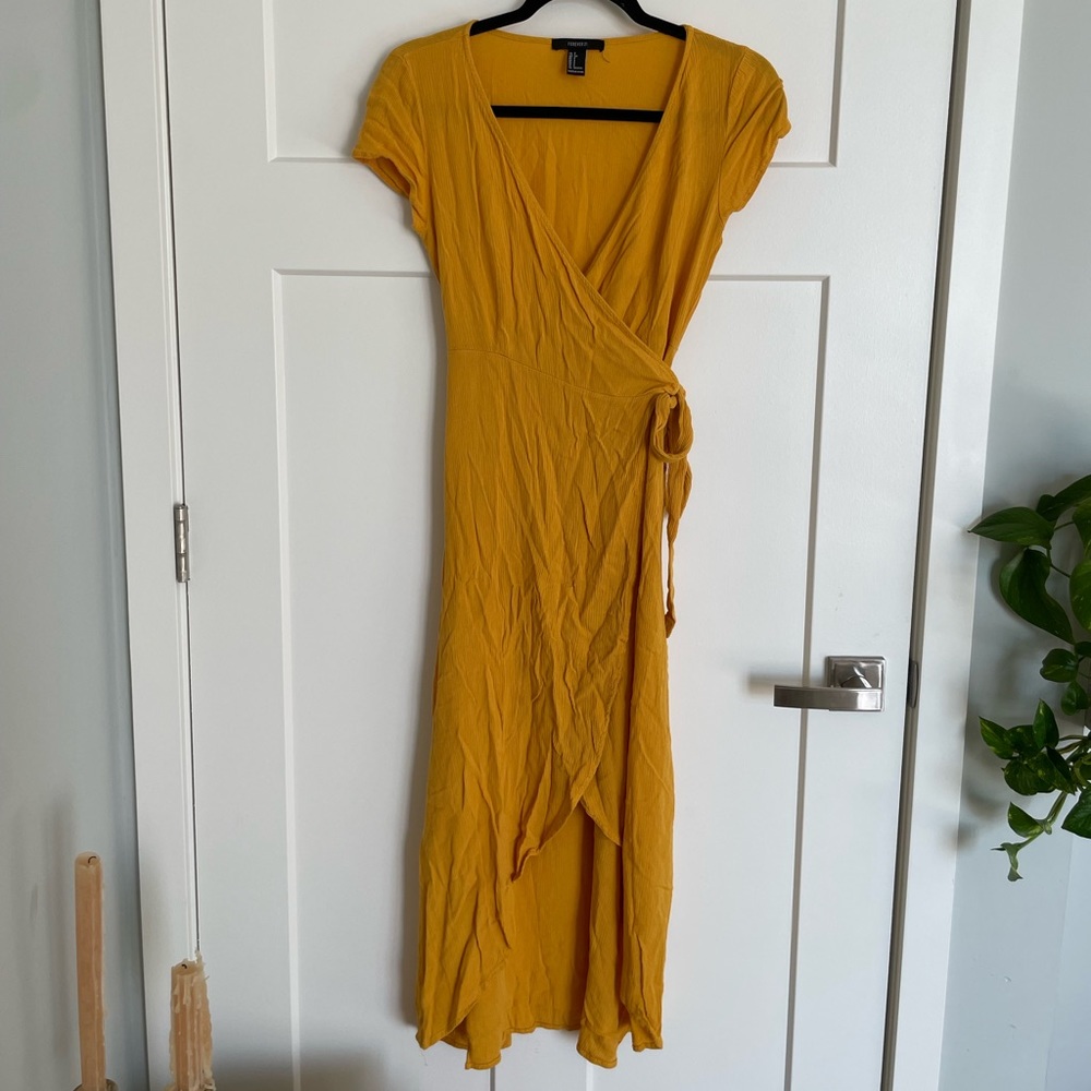 🍯 Honey Mustard Yellow Wrap dress